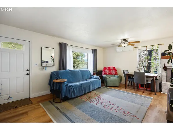 1214 WALNUT ST, The Dalles, OR 97058