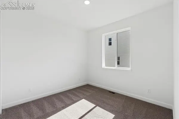 16883 Starfall DR, Monument, CO 80132