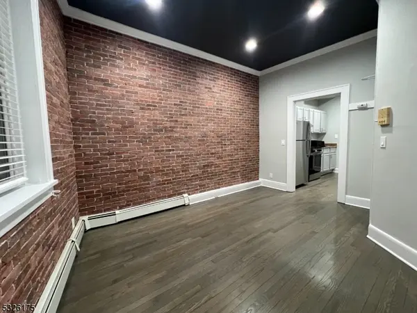 45 W Main St #1, Somerville Boro, NJ 08876