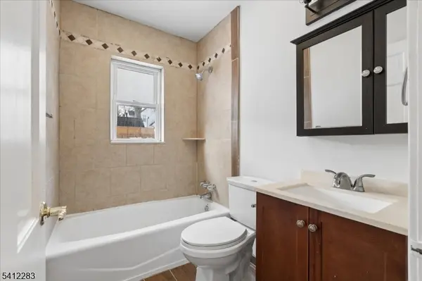 811 Mountain Ave, Bound Brook Boro, NJ 08805