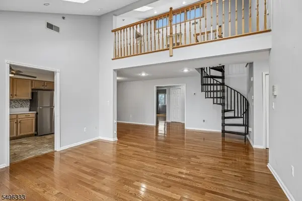 6 Domessina Ln #C8, Caldwell Boro Twp., NJ 07006