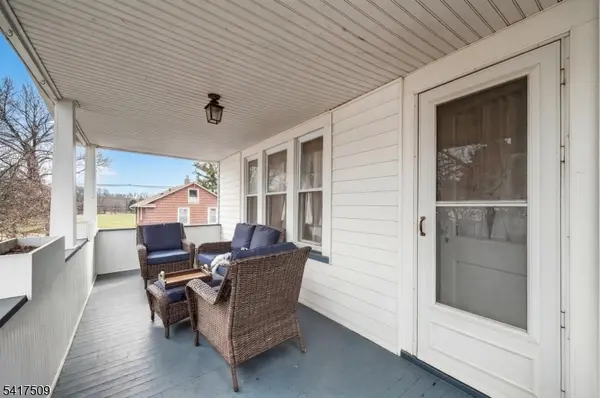 10 Brookside Ave, Hawthorne Boro, NJ 07506