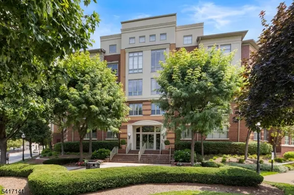 24 Ave At Port Imperial #232, West New York Town, NJ 07093