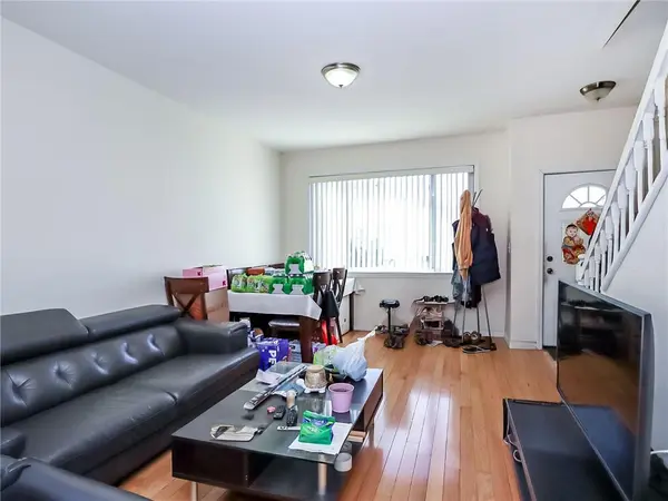 78 Lott LN, Staten  Island, NY 10314