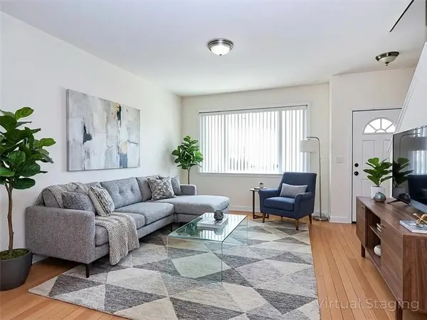 78 Lott LN, Staten  Island, NY 10314