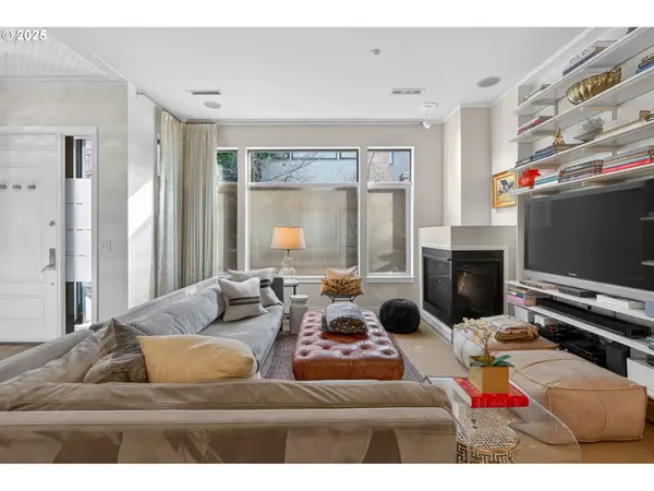 2018 NW 16TH AVE, Portland, OR 97209