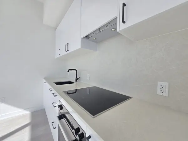 1 Quarrington LN #2705, Toronto C13, ON M3C 0S4