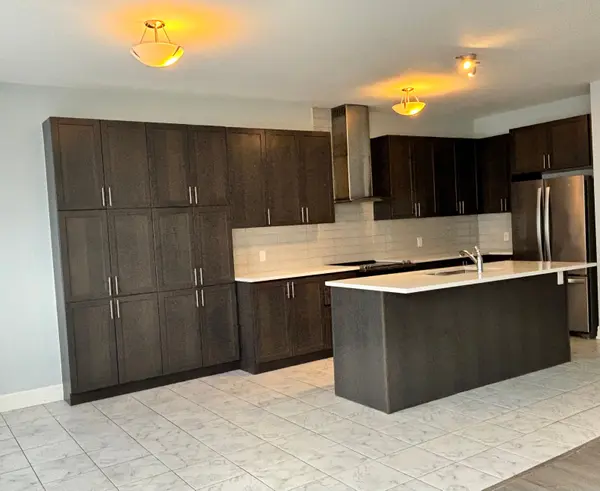 4 Snap Dragon TRL, East Gwillimbury, ON L9N 0S9