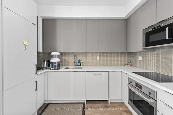 2908 7 HWY #2504, Vaughan, ON L4K 0K5