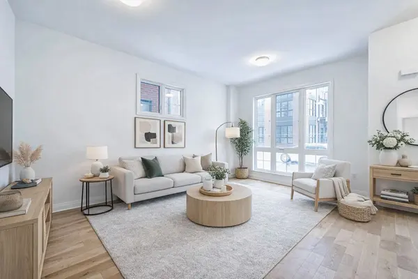 35 Alton CRES, Vaughan, ON L6S 3E7