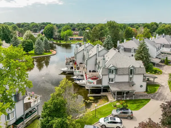 24 Laguna Pkwy #7, Ramara, ON L0K 1B0