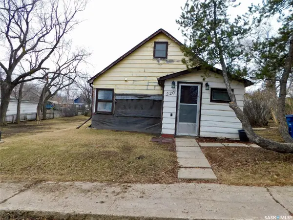 220 2nd STREET E, Lafleche, SK S0H 3R0