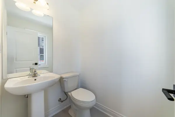 260 Melody Common #36, Oakville, ON L6H 8A5