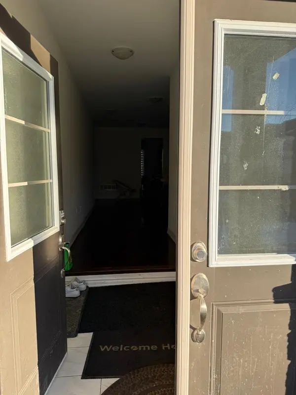 7 Cadence RD, Brampton, ON L6X 0J8