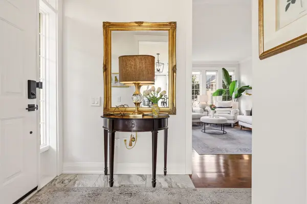 2243 Turnberry RD #70, Burlington, ON L7M 4Y4