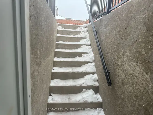 32 Silo CT, Brampton, ON L6X 4S4