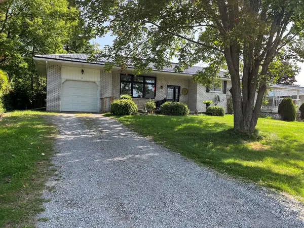 8 Church LN, Trent Hills, ON K0L 1Y0