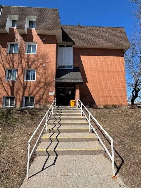 810 Kyle CT #G4, Brockville, ON K6V 6H6