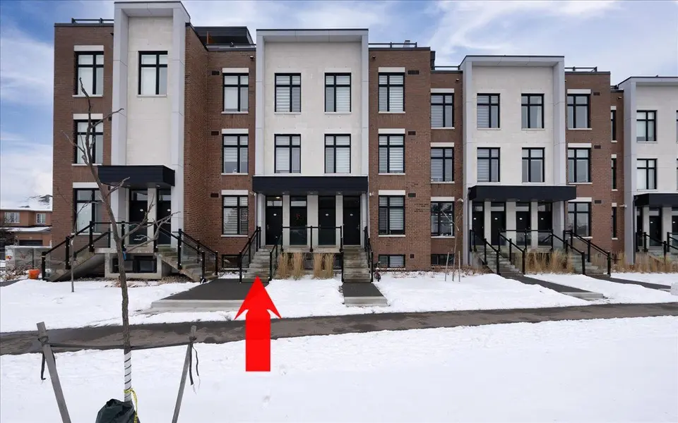 9560 Islington AVE #110, Vaughan, ON L4H 5E8