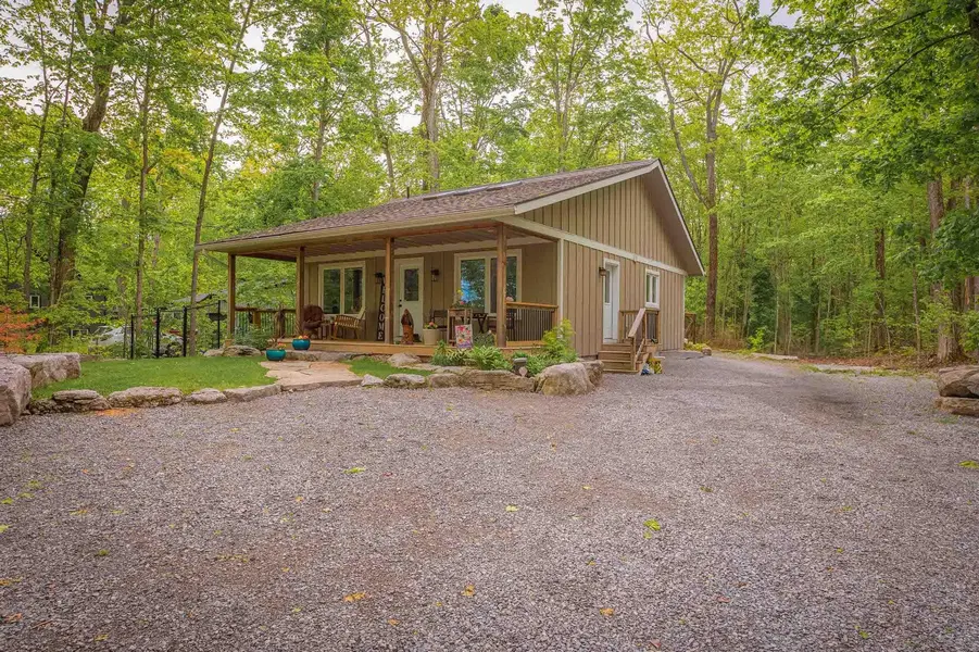 24 Ted's LN, Trent Lakes, ON K0L 1J0