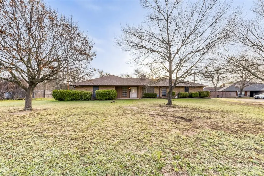 517 Kings Gate Road, Willow Park, TX 76087
