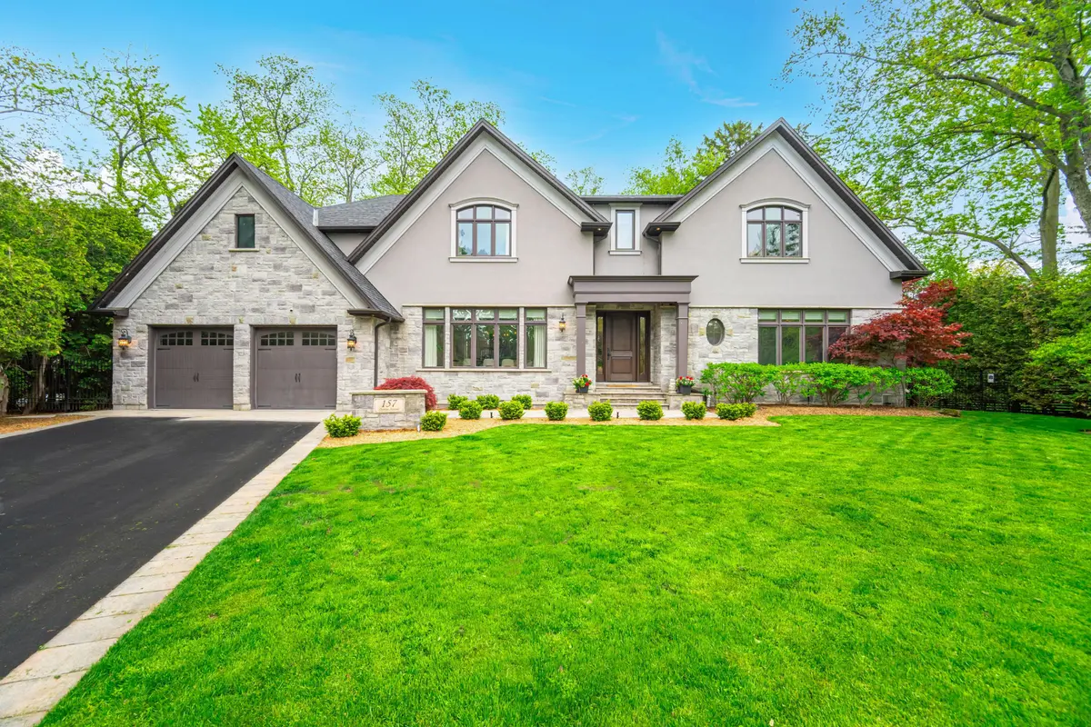 157 Dianne AVE, Oakville, ON L6J 4G8