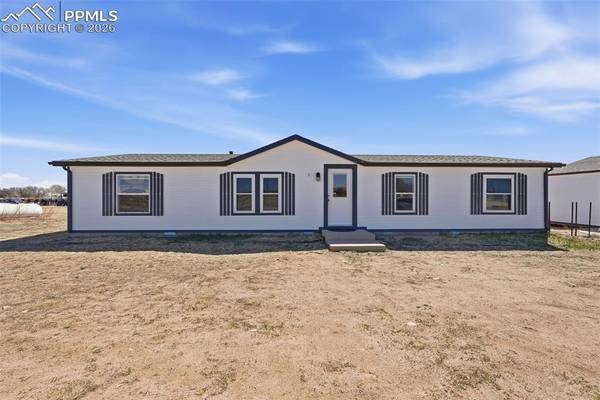 205 Longhorn Cattle DR, Calhan, CO 80808