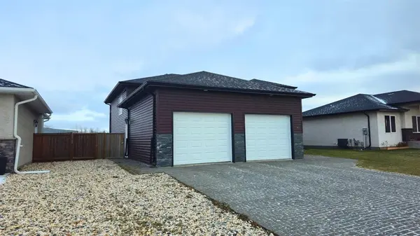 113 CUTLASS DR, Steinbach, MB R5G 0Z8