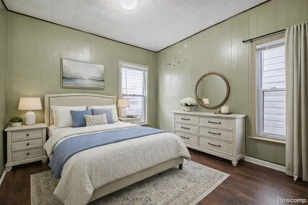 3868 Doremus ST, Hamtramck, MI 48212