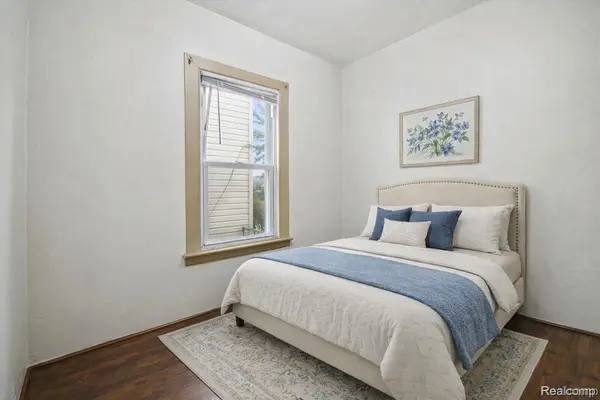 3868 Doremus ST, Hamtramck, MI 48212