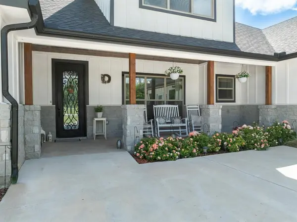 633 N Stovall Drive, Robinson, TX 76706