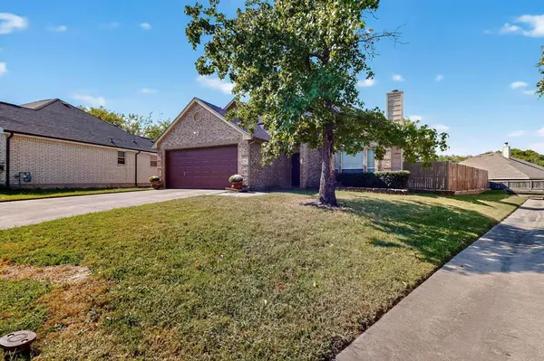 137 Walnut Lane, Rockwall, TX 75032