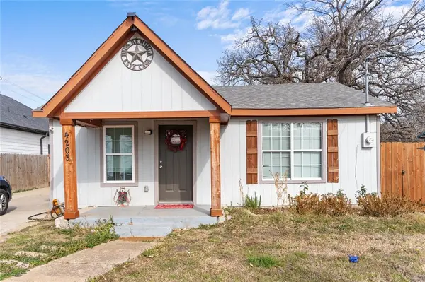 4203 Avenue M, Fort Worth, TX 76105
