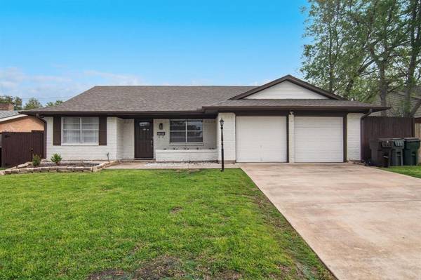 2404 17th Street, Plano, TX 75074