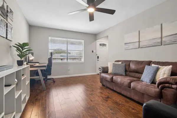 2404 17th Street, Plano, TX 75074