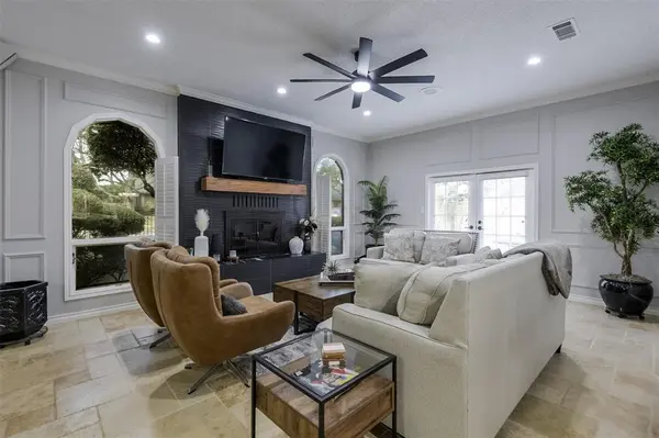 3719 Danbury Drive, Arlington, TX 76016