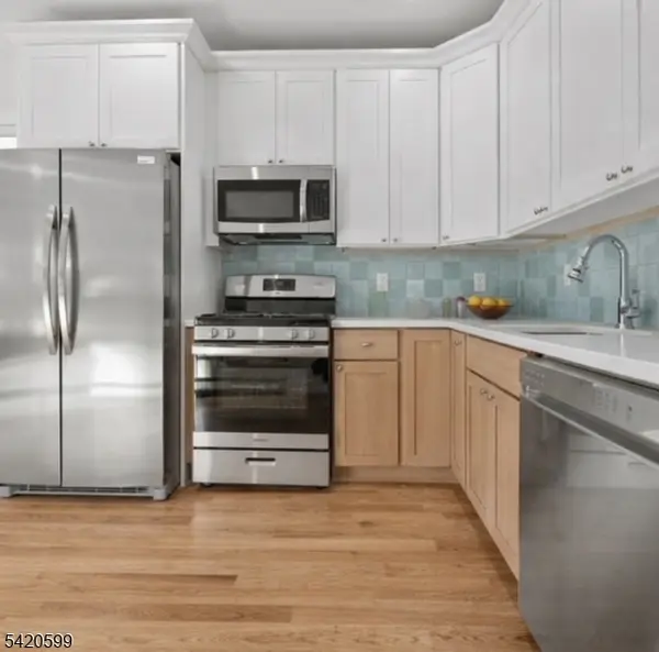 180 N 12Th St, Newark City, NJ 07107