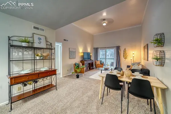 3425 Rebecca LN #H, Colorado Springs, CO 80917