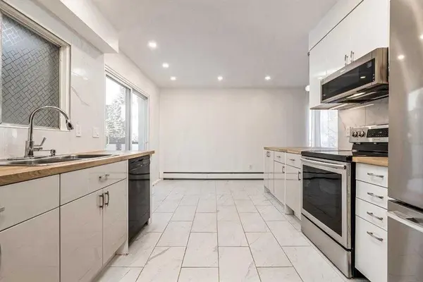 6919 Elbow DR SW #141, Calgary, AB T2V 0E6