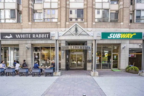 717 Bay ST #1907, Toronto C01, ON M5G 2J9