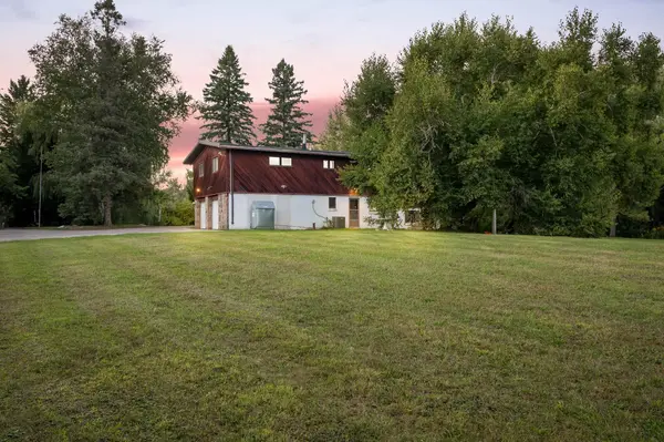 175 South Summit Farm RD, King, ON L7B 1J8