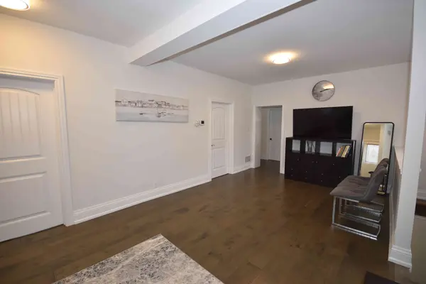 106 Centre ST, King, ON L0G 1T0