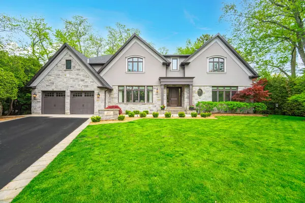 157 Dianne AVE, Oakville, ON L6J 4G8