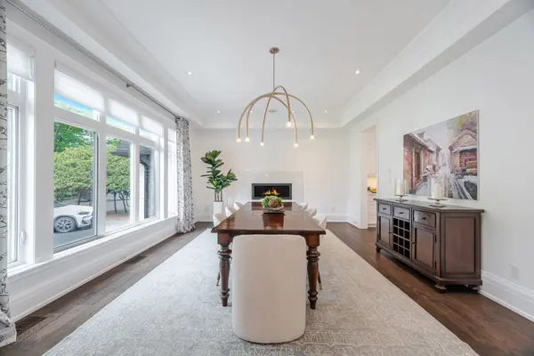 157 Dianne AVE, Oakville, ON L6J 4G8