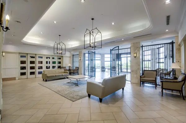 700 Humberwood BLVD #2021, Toronto W10, ON M9W 7J4