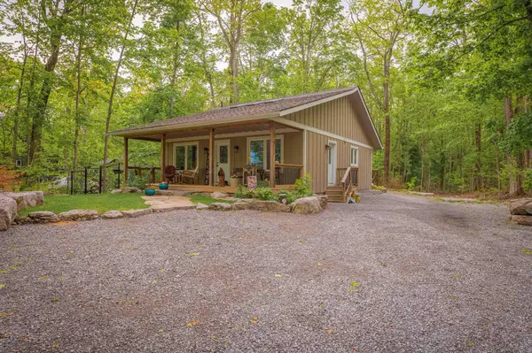 24 Ted's LN, Trent Lakes, ON K0L 1J0