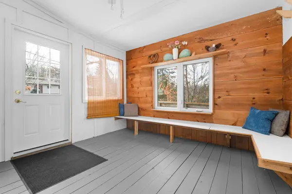 18 George ST, Huntsville, ON P1H 1T9