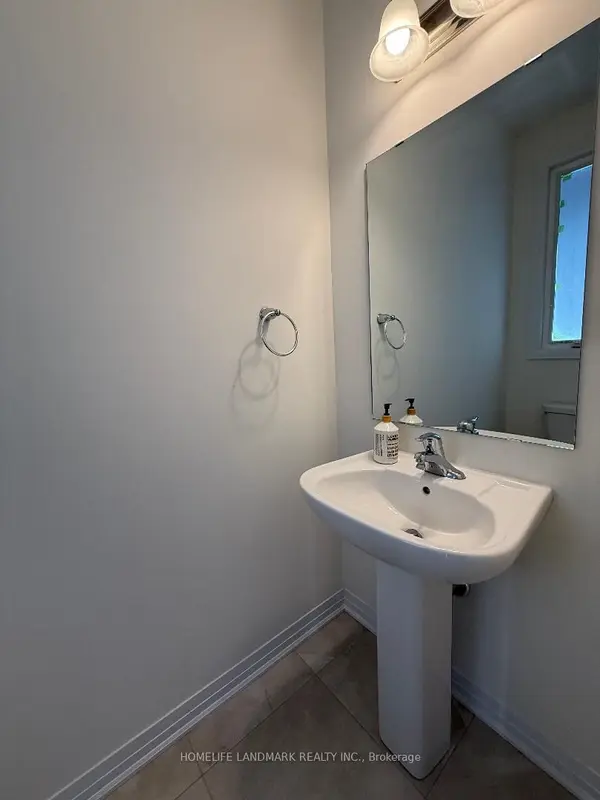 18 Tyler AVE, Erin, ON N0B 1T0