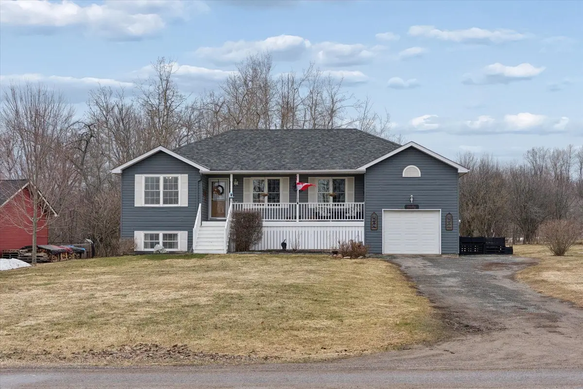 7402 Byers RD, Hamilton Township, ON K0L 1B0