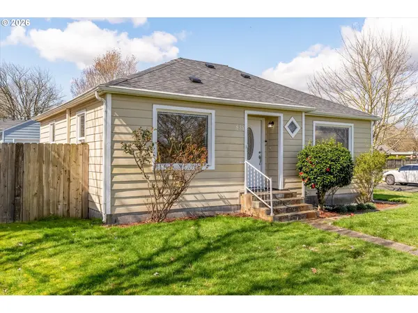 835 20TH AVE, Longview, WA 98632